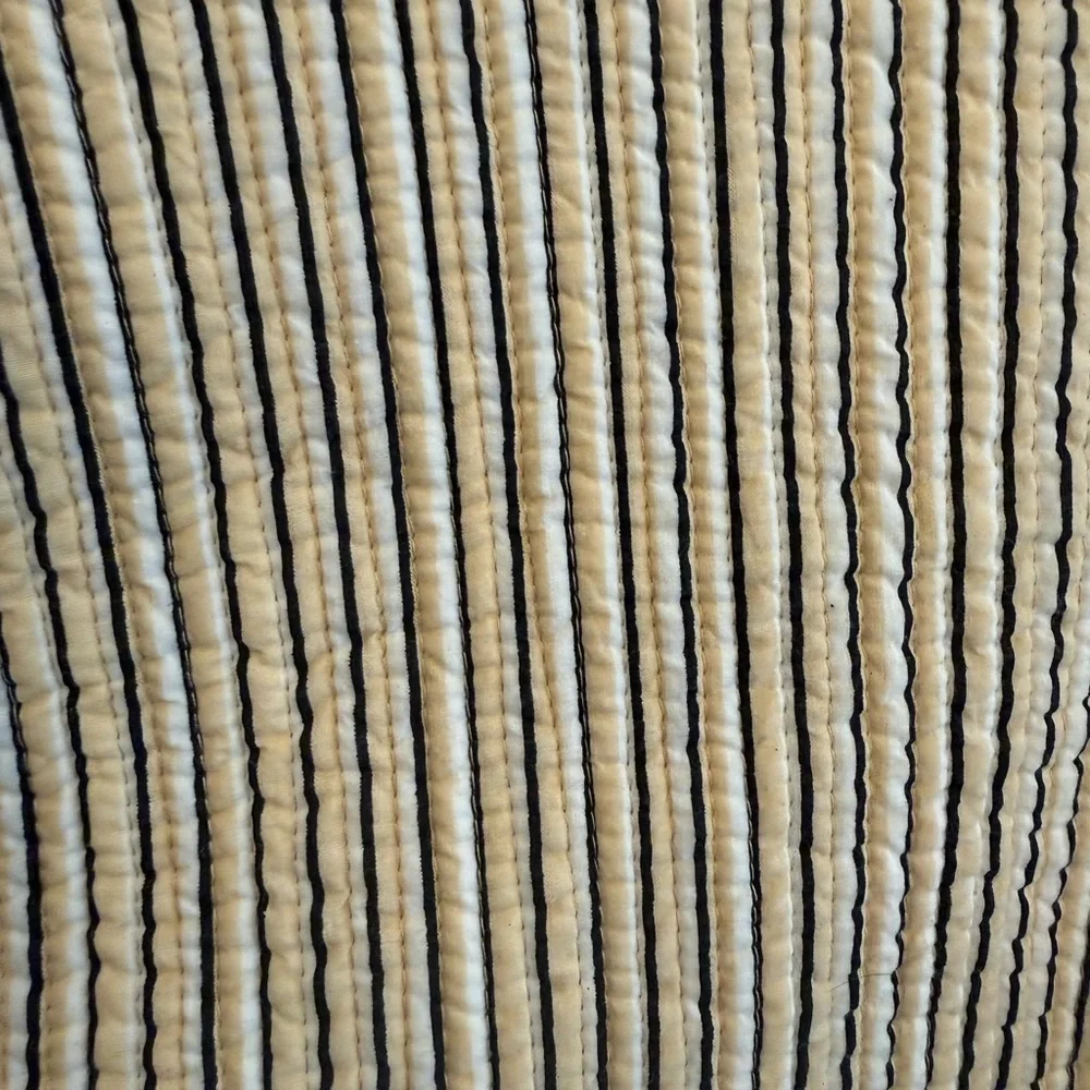 Reversible Quilted Jacket Small - Picture 9 of 9